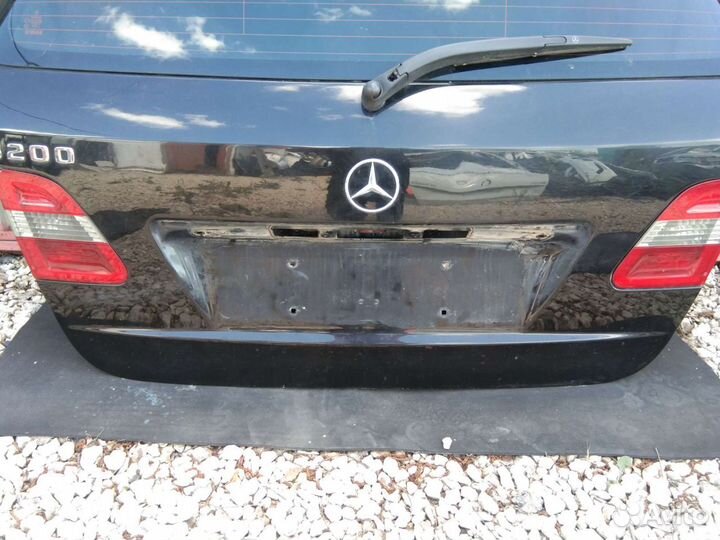 Крышка багажника Мерседес Бенс B W245