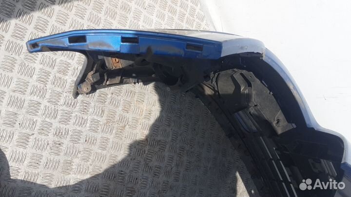 Бампер Renault Scenic (2009-2012)