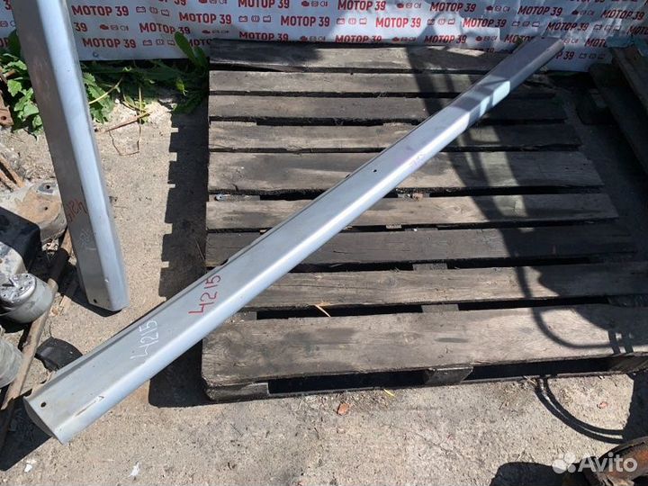 Накладка на порог Volkswagen Touareg 3.0 TD 2007