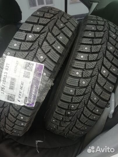 Laufenn I Fit Ice LW 71 185/60 R15 88T