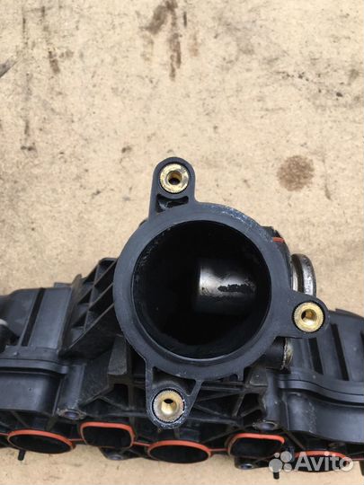 Впускной коллектор VAG 2.0 TDI 03L129711AF