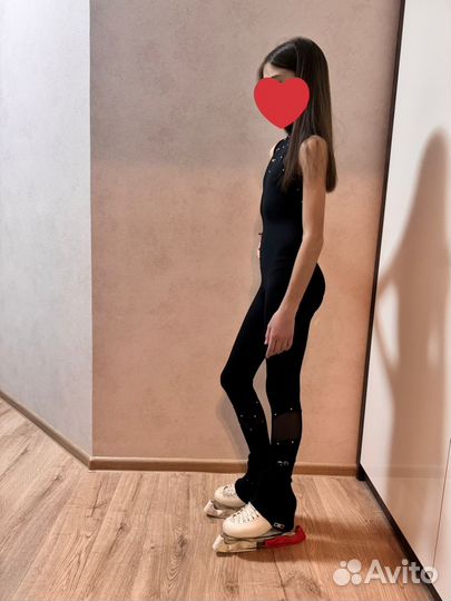 Комбинезон для фигурного катания