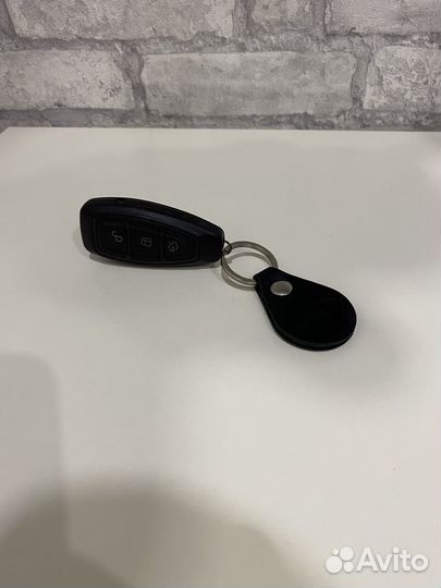 Смарт-ключ для Ford