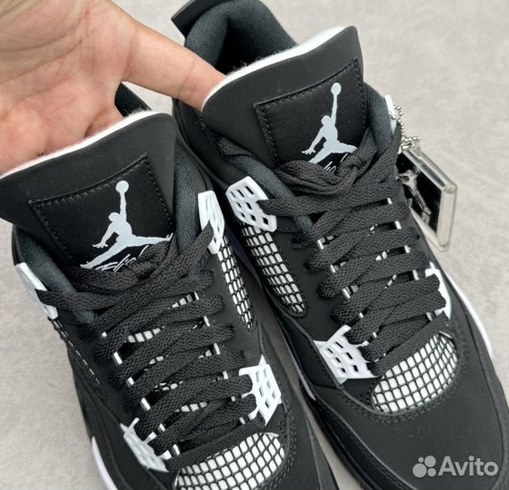 Nike air jordan 4 white thunder оригинал