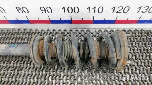 Стойка передняя левая mitsubishi pajero 4 (4DN06K5