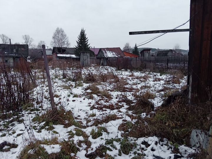 Дом 47 м² на участке 10 сот.