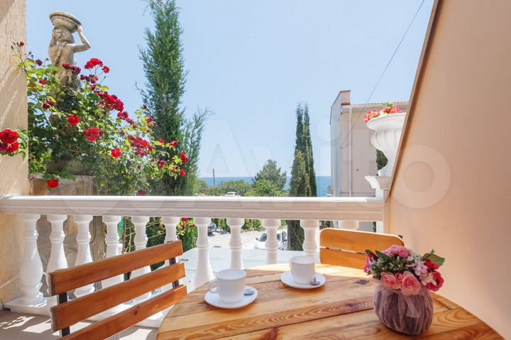 Квартира-студия, 40 м², 3/3 эт.