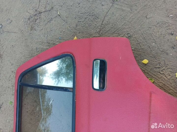 Дверь задняя левая Toyota Hilux surf