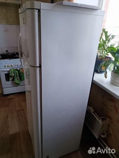 Холодильник бу