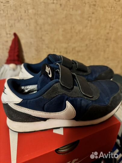 Кроссовки nike детские 33