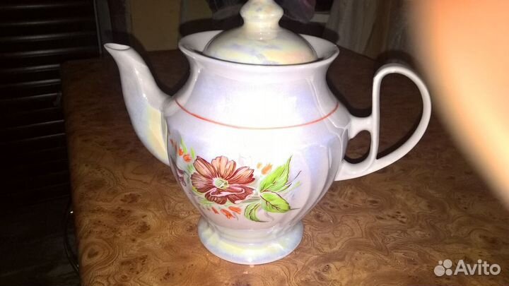 Чайники доливочные,заварные и бокалы