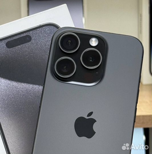 iPhone 15 Pro, 256 ГБ