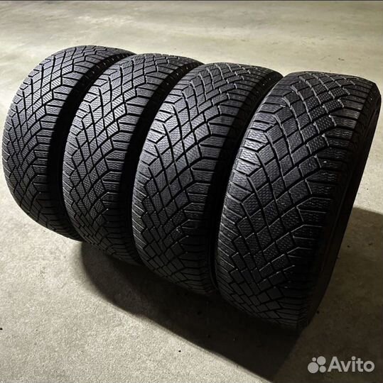 Continental ContiVikingContact 7 235/55 R17