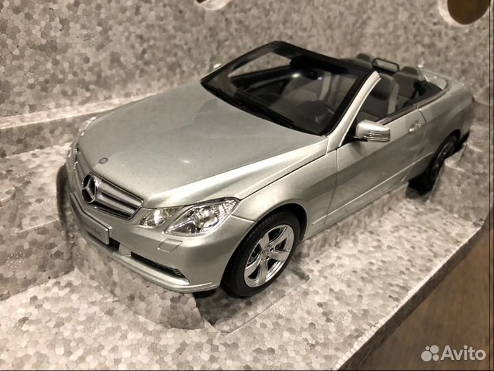 Mercedes Benz Е Класс Кабриолет 1/18