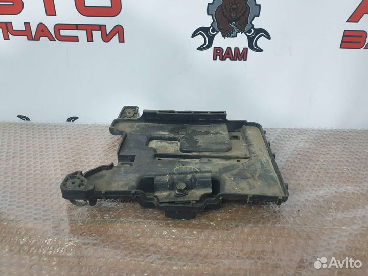 Площадка акб kio rio 3