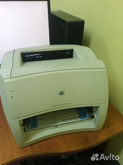 Принтер HP Laserjet 1300