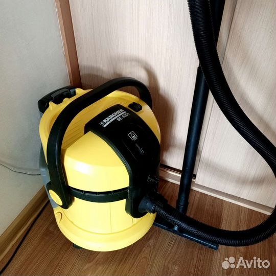 Моющий пылесос Karcher SE 4001