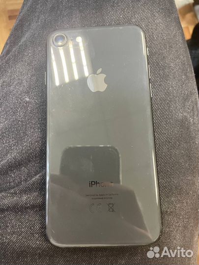 iPhone 8, 64 ГБ