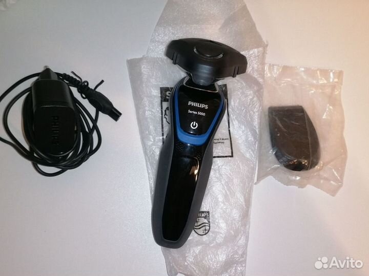 Электрическая бритва Philips Series 5000