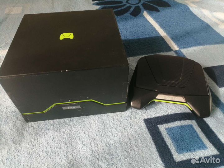Игровая приставка nvidia Shield portable