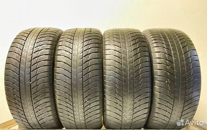 Bridgestone Blizzak LM-001 245/50 R19
