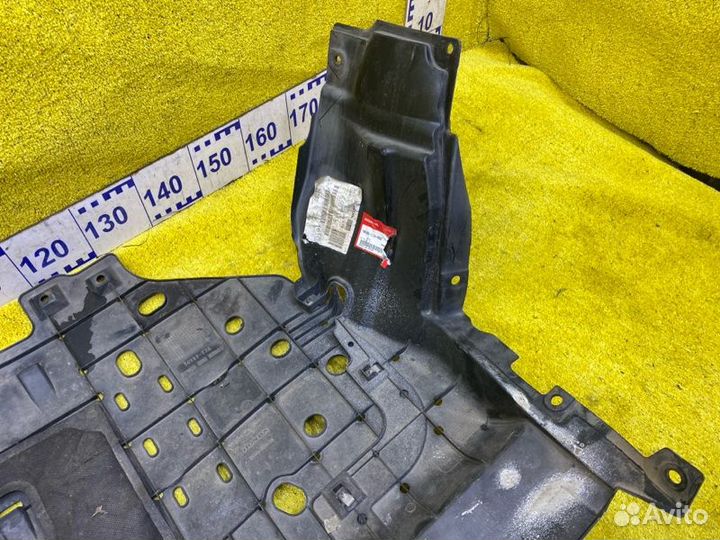 Защита двигателя передняя Honda Vezel