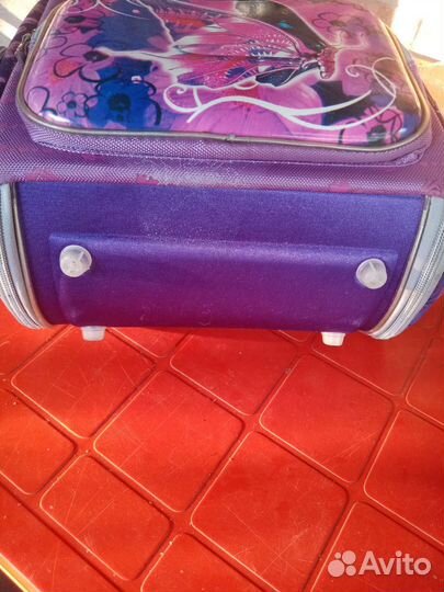 Школьный рюкзак