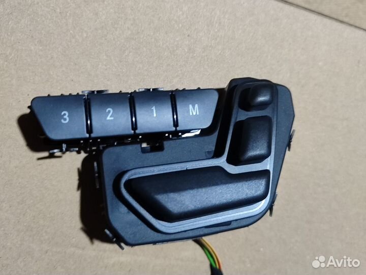 Блок регулировки сидений w212
