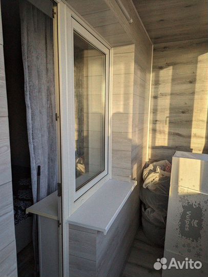 Монтаж остекления на балкон