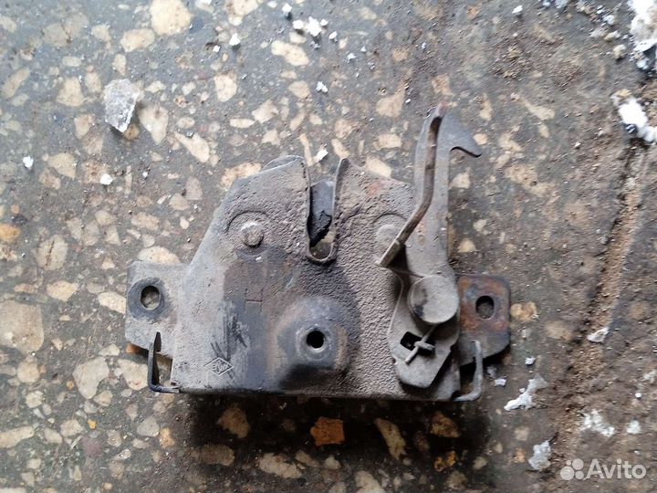 Замок капота mitsubishi pajero 2