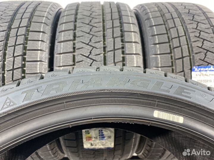 Triangle Trin PL02 235/35 R19 90W