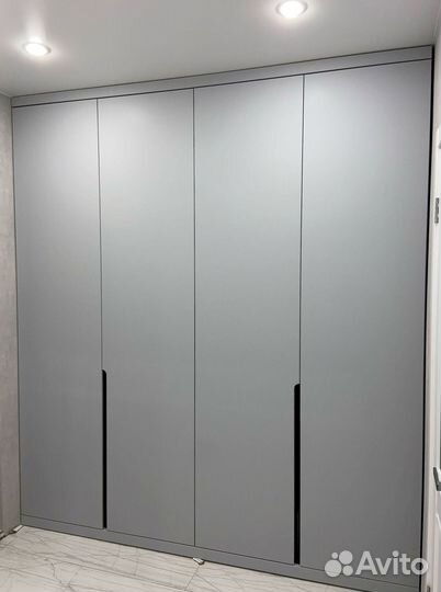 Встроенный шкаф