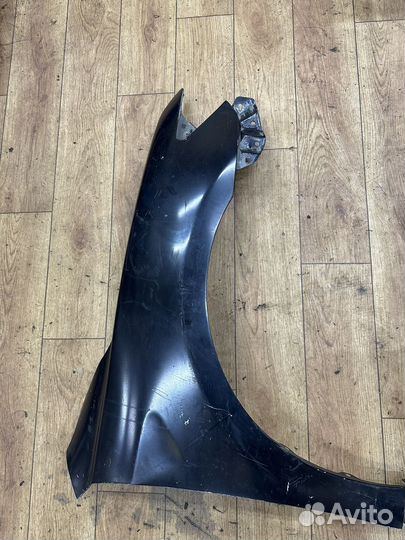 Крыло переднее правое toyota camry 40