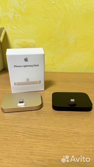 Док станция iPhone lightning dock