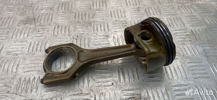 Поршень BMW 3 E90/E91/E92/E93 E90 2007