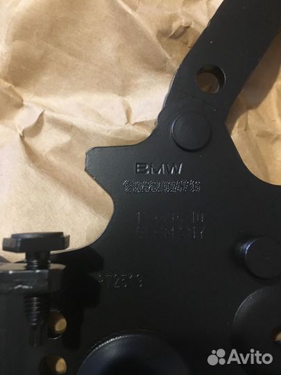 Петля капота правая для BMW F20