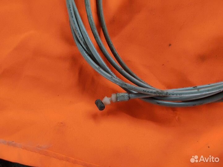 Трос багажника Mitsubishi lancer cedia