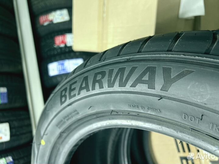 Bearway BW388 215/50 R17 76T