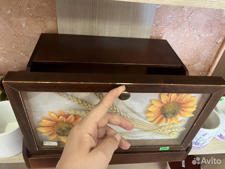Хлебница деревянная