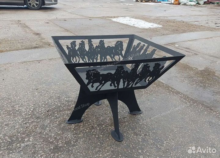 Чаша для костра 70х70 см (Рис. Кони ) съемные ножк