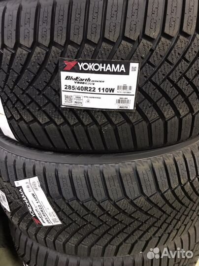 Yokohama BluEarth Winter V906 285/40 R22 и 325/35 R22 110W