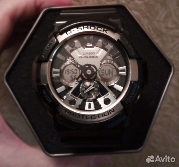 Часы Casio G-shock GA200 BW