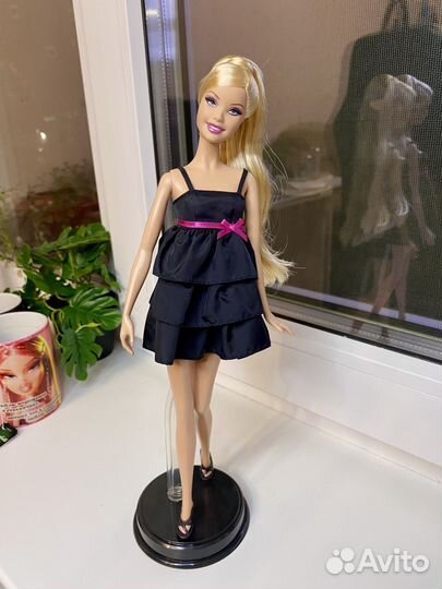 Кукла Barbie Basics