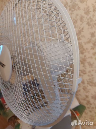 Настольный вентилятор Scarlett