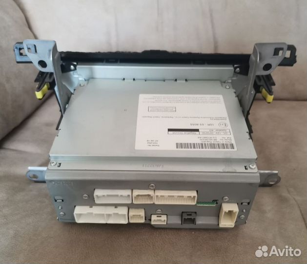 Автомагнитола на toyota rav4