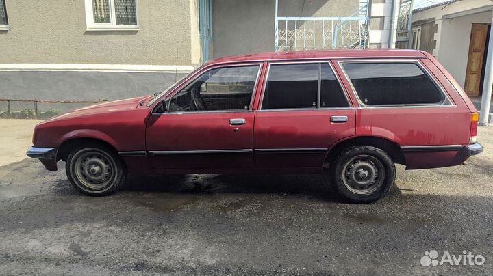 Opel Rekord 2.0 МТ, 1981, 42 000 км