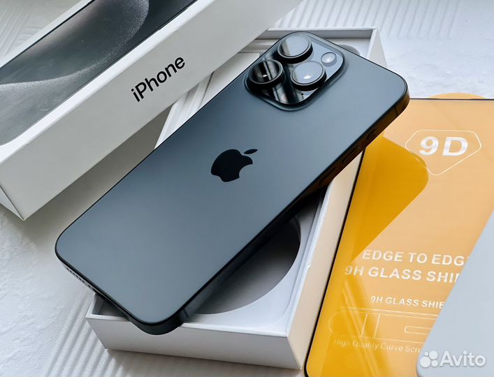 iPhone 15 Pro, 256 ГБ