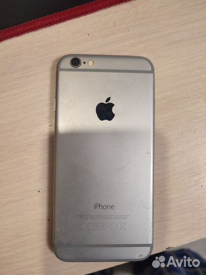 Телефон iPhone 6s