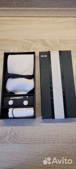 Галстук, запанки, платок.3 набора.100 шелк