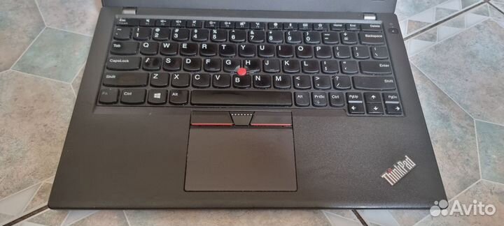 Lenovo Thinkpad x270